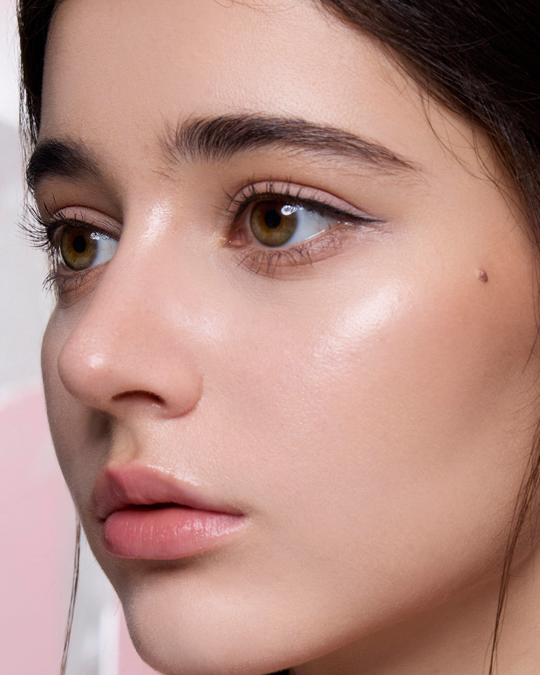 Kelebek Bulutu Likit Eyeliner