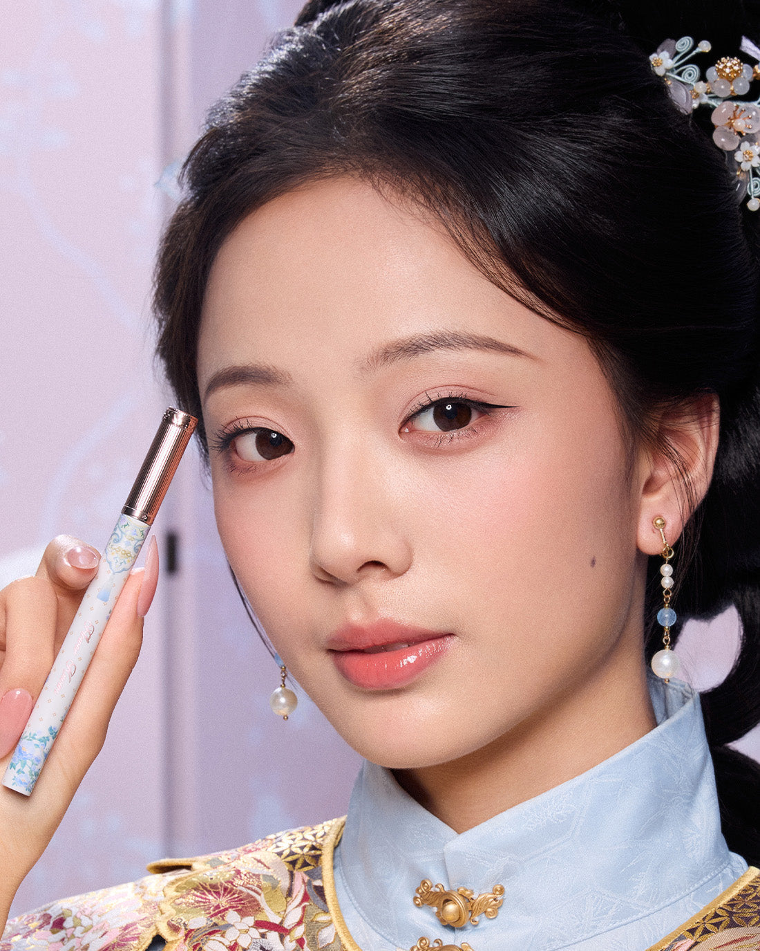 Kelebek Bulutu Likit Eyeliner
