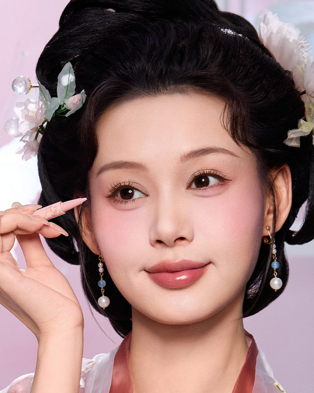 Kelebek Bulutu Likit Eyeliner